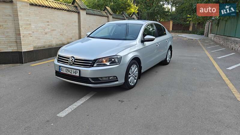 Volkswagen Passat 2012