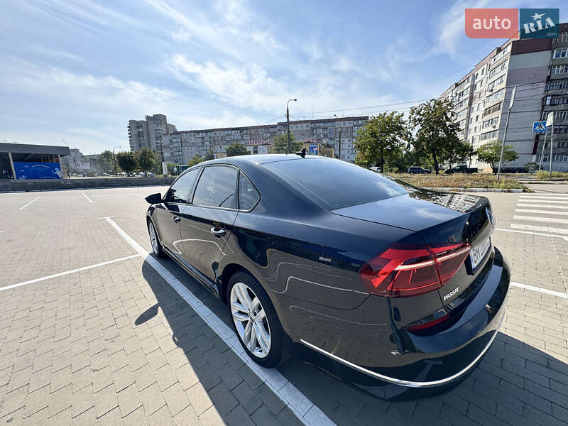 Седан Volkswagen Passat 2018 в Сумах