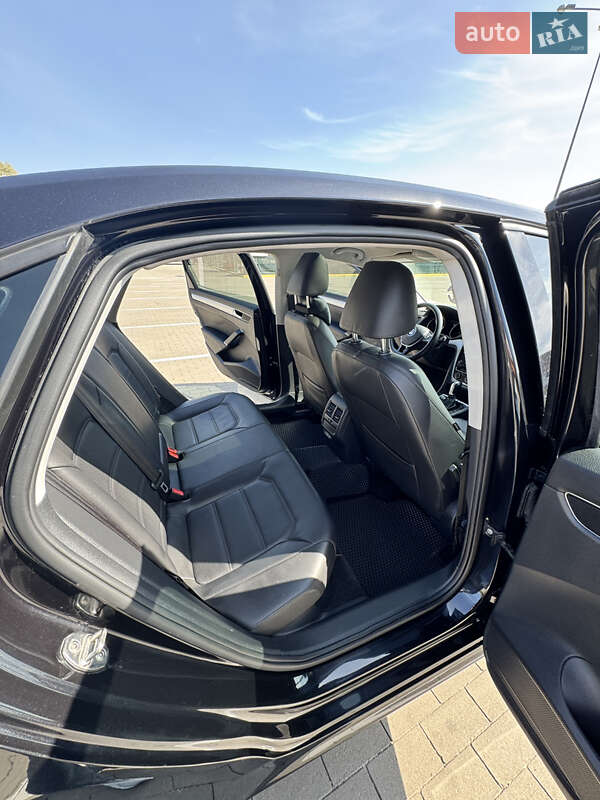Седан Volkswagen Passat 2018 в Сумах