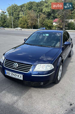 Седан Volkswagen Passat 2002 в Виннице