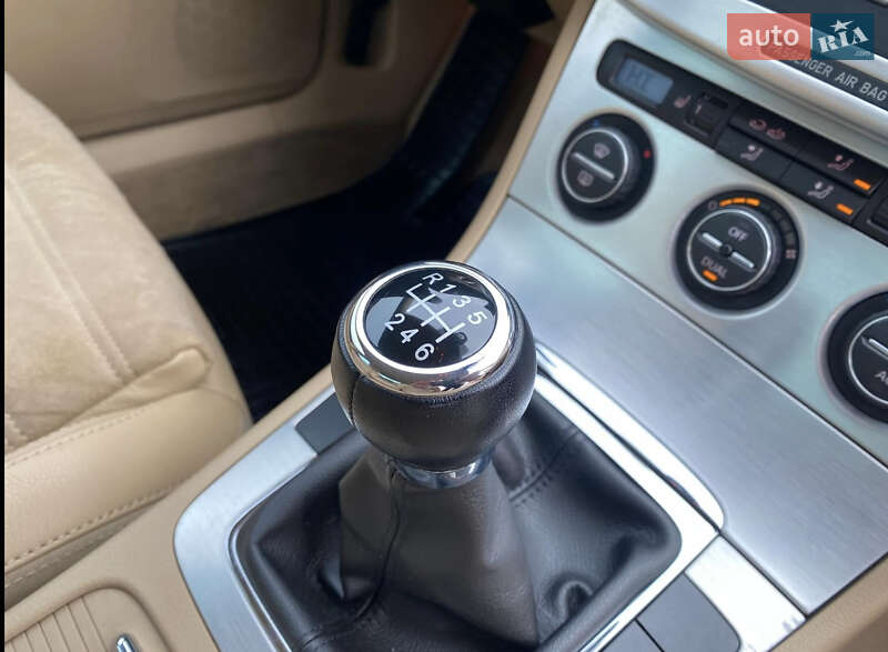 Седан Volkswagen Passat 2007 в Воловце