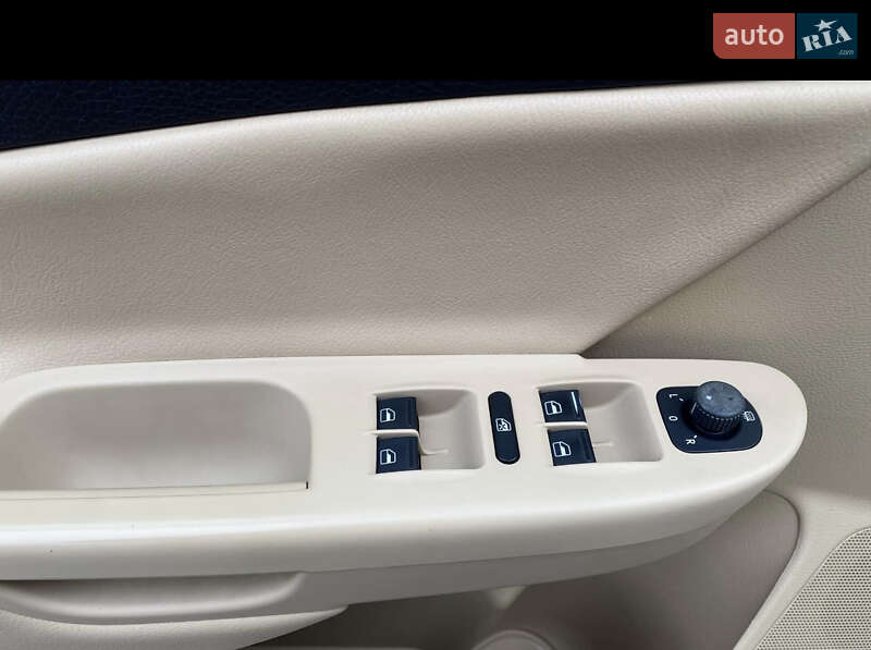 Седан Volkswagen Passat 2007 в Воловце