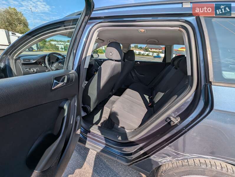 Универсал Volkswagen Passat 2007 в Ужгороде