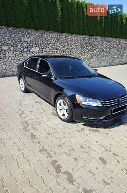 Седан Volkswagen Passat 2012 в Підволочиську
