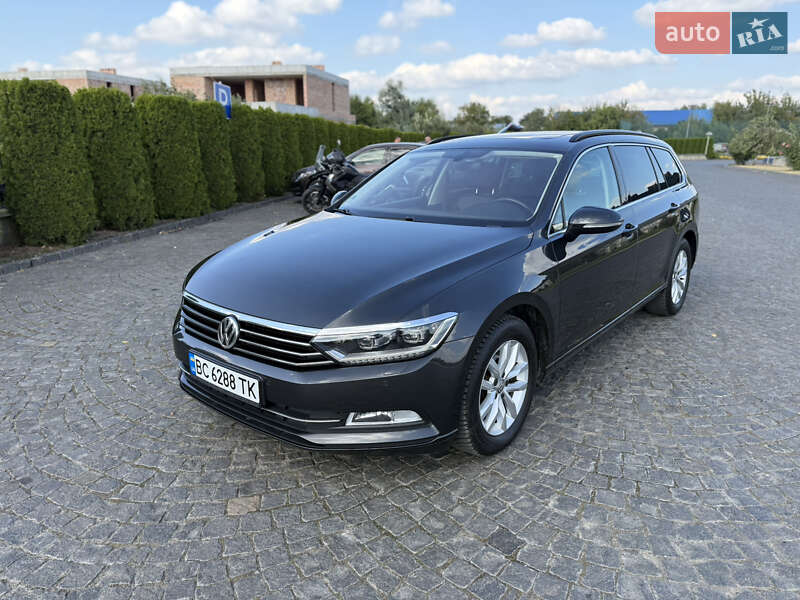 Универсал Volkswagen Passat 2017 в Львове