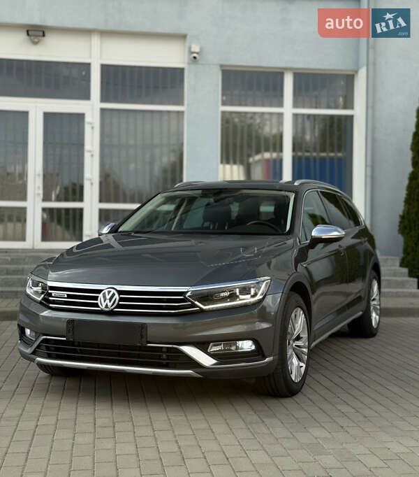 Универсал Volkswagen Passat 2017 в Житомире фото 3 Универсал Volkswagen Passat 2017 в Житомире