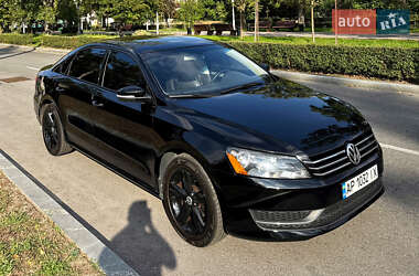Седан Volkswagen Passat 2012 в Запоріжжі