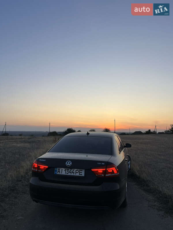 Седан Volkswagen Passat 2014 в Софиевской Борщаговке