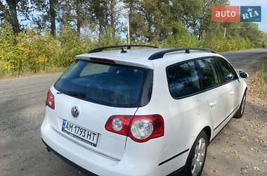 Универсал Volkswagen Passat 2006 в Малине