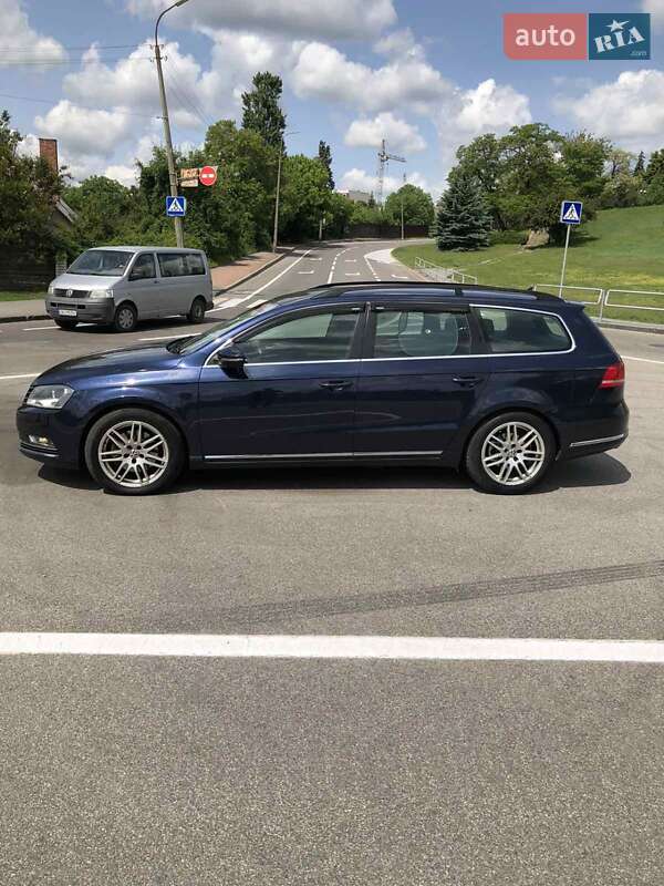 Універсал Volkswagen Passat 2014 в Бобровиці
