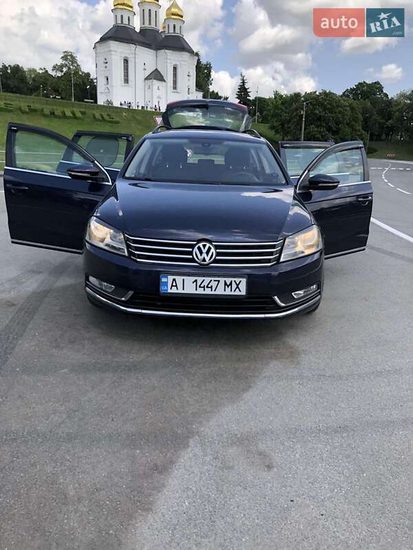 Універсал Volkswagen Passat 2014 в Бобровиці