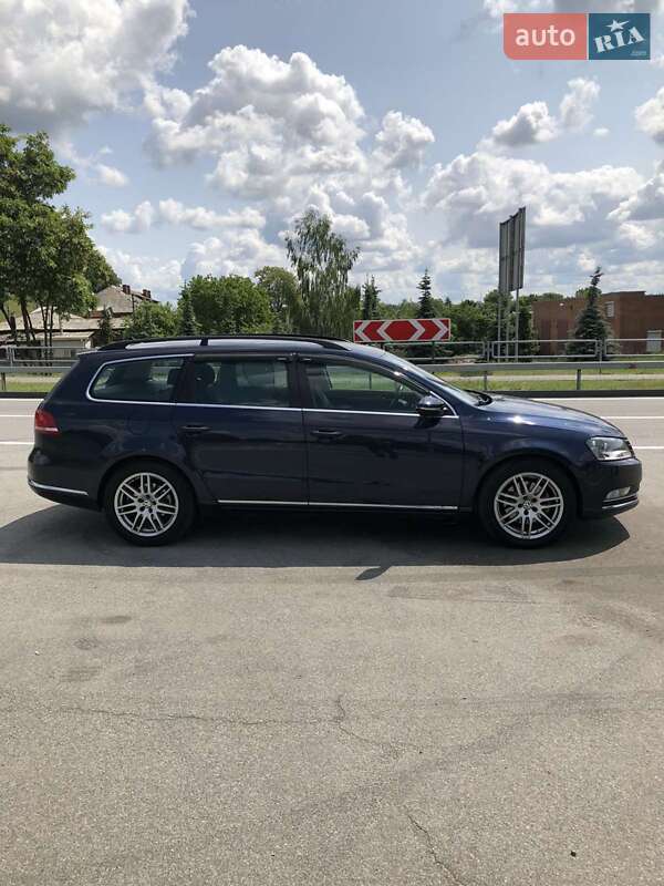 Універсал Volkswagen Passat 2014 в Бобровиці