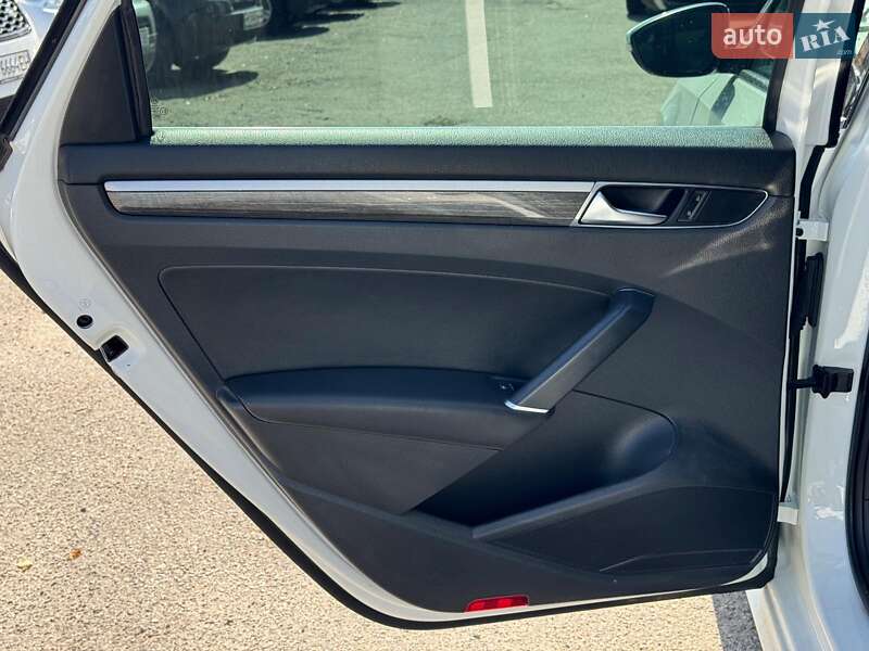 Седан Volkswagen Passat 2016 в Вінниці фото 17 Седан Volkswagen Passat 2016 в Вінниці