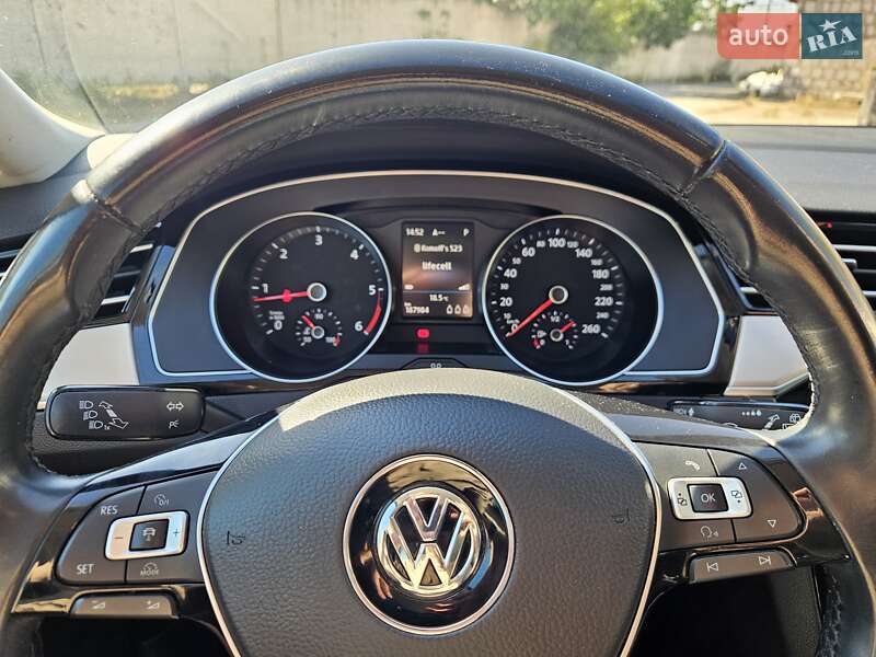 Універсал Volkswagen Passat 2017 в Українці