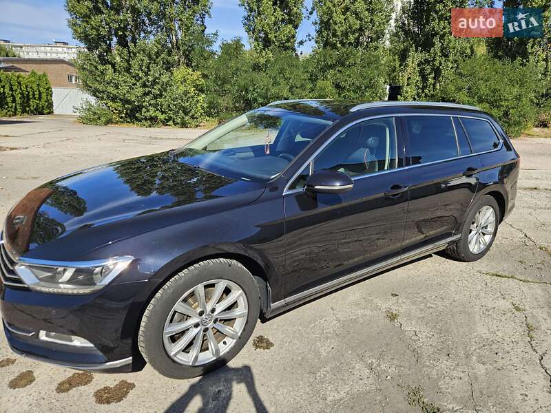 Універсал Volkswagen Passat 2017 в Українці