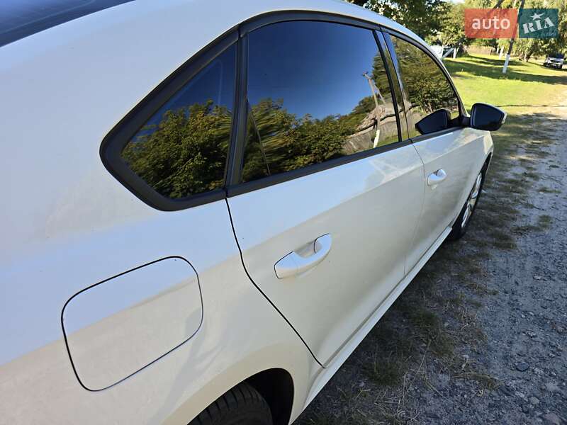 Седан Volkswagen Passat 2014 в Шостке фото 12 Седан Volkswagen Passat 2014 в Шостке