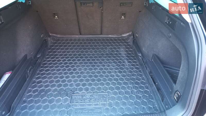 Универсал Volkswagen Passat 2016 в Жашкове фото 7 Универсал Volkswagen Passat 2016 в Жашкове