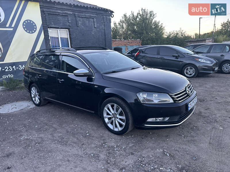 Універсал Volkswagen Passat 2012 в Ніжині