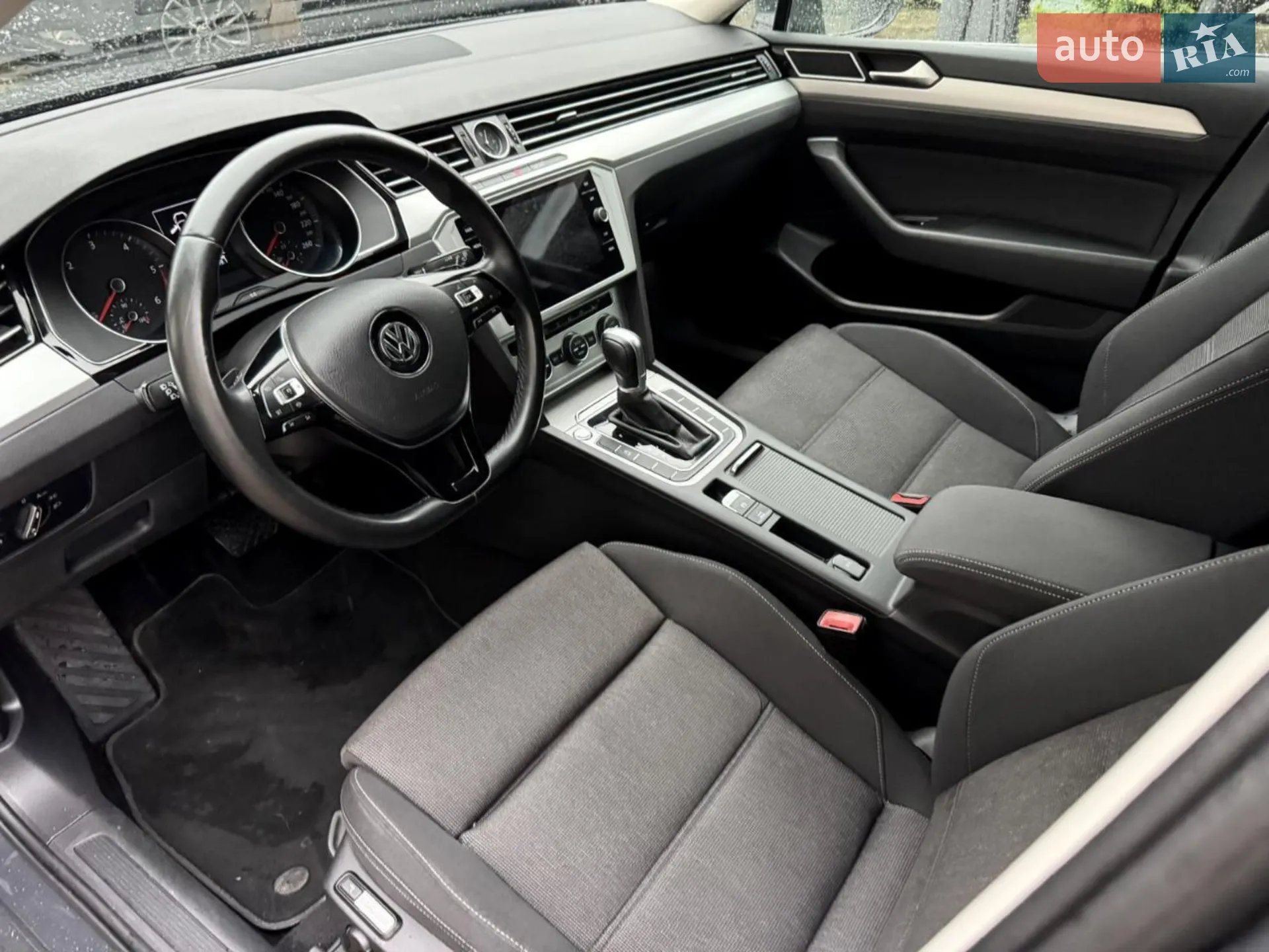 2019 Volkswagen Passat - мініатюра 19