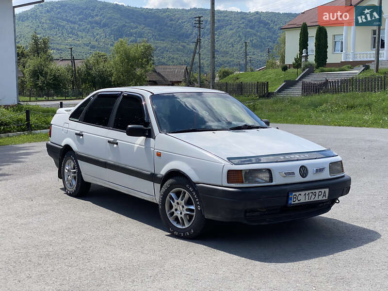 Volkswagen Passat 1989