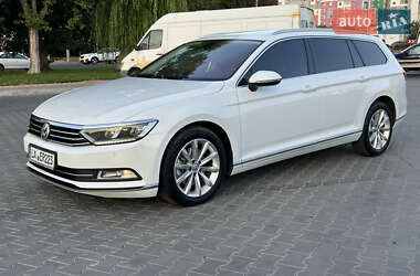 Універсал Volkswagen Passat 2015 в Луцьку