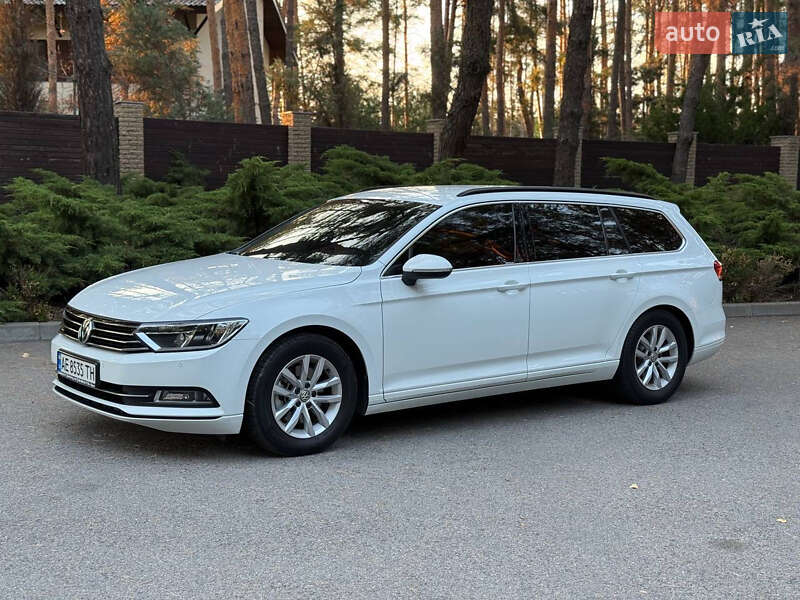 Универсал Volkswagen Passat 2017 в Новомосковске