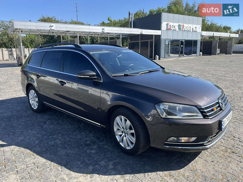 Универсал Volkswagen Passat 2011 в Полтаве фото 2 Универсал Volkswagen Passat 2011 в Полтаве