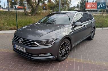 Універсал Volkswagen Passat 2015 в Києві