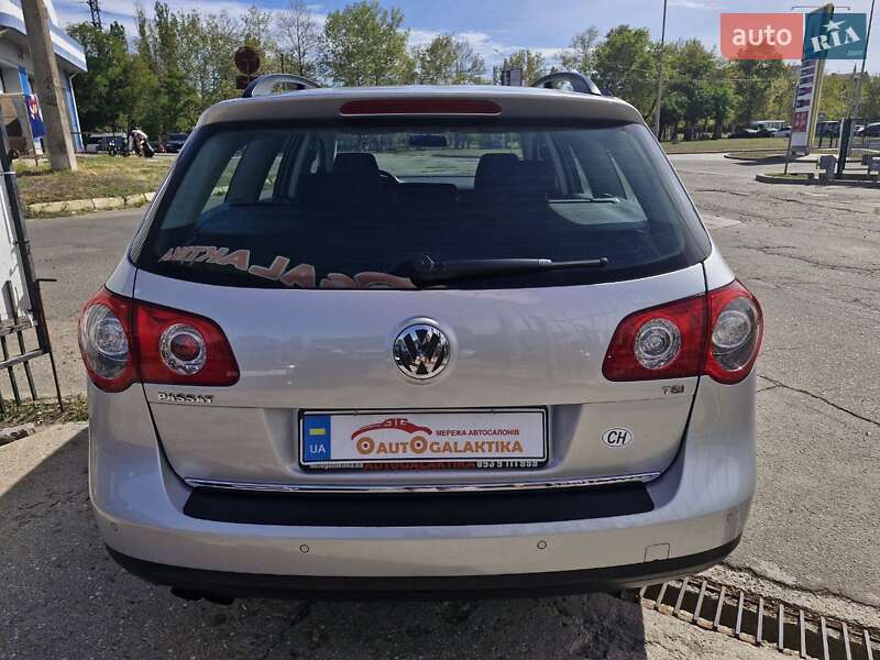Універсал Volkswagen Passat 2009 в Миколаєві