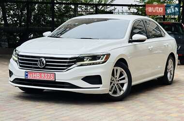 Седан Volkswagen Passat 2020 в Одессе