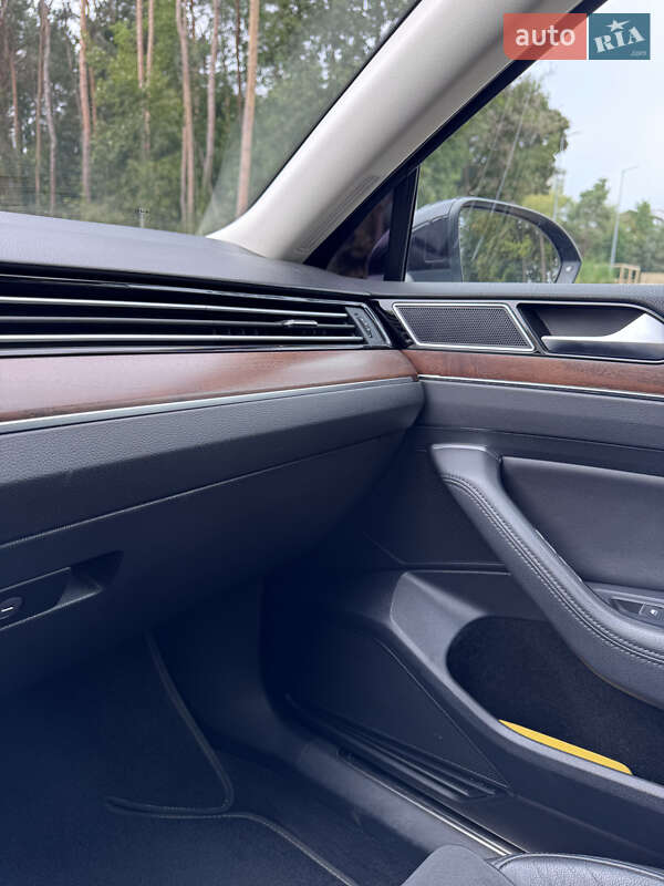 Седан Volkswagen Passat 2017 в Житомире фото 30 Седан Volkswagen Passat 2017 в Житомире
