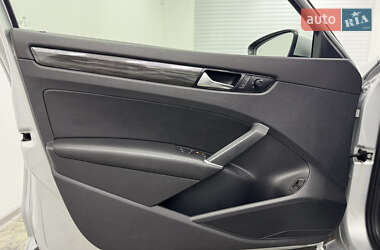 Седан Volkswagen Passat 2020 в Одессе