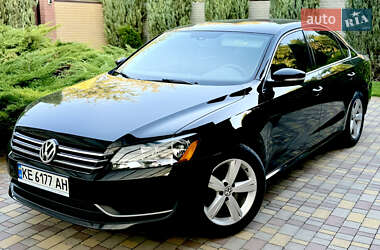 Седан Volkswagen Passat 2013 в Дніпрі