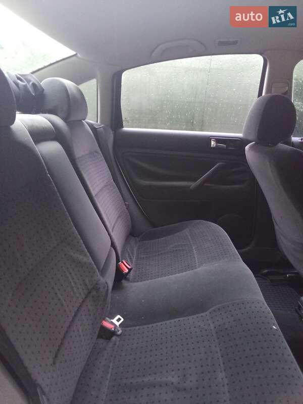 Седан Volkswagen Passat 1999 в Каменец-Подольском