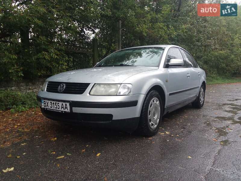 Седан Volkswagen Passat 1999 в Каменец-Подольском