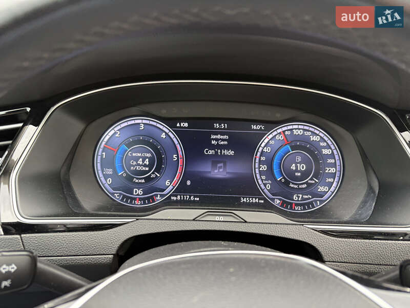 Універсал Volkswagen Passat 2015 в Чернівцях