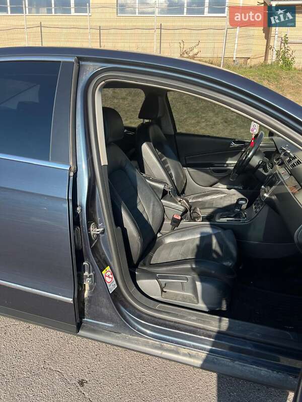 Седан Volkswagen Passat 2008 в Виннице