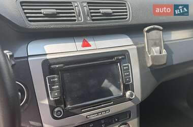 Седан Volkswagen Passat 2006 в 