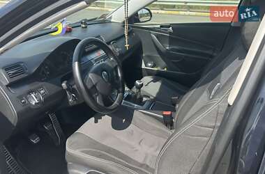 Седан Volkswagen Passat 2006 в 