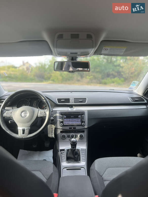 Универсал Volkswagen Passat 2013 в Виннице фото 42 Универсал Volkswagen Passat 2013 в Виннице
