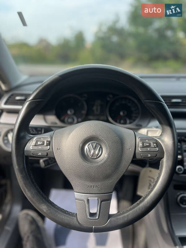 Универсал Volkswagen Passat 2013 в Виннице фото 44 Универсал Volkswagen Passat 2013 в Виннице