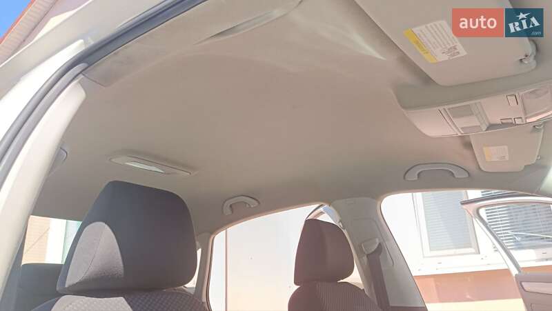 Седан Volkswagen Passat 2013 в Лозовій