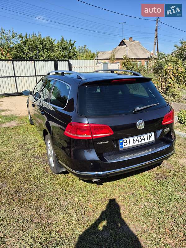 Универсал Volkswagen Passat 2012 в Полтаве