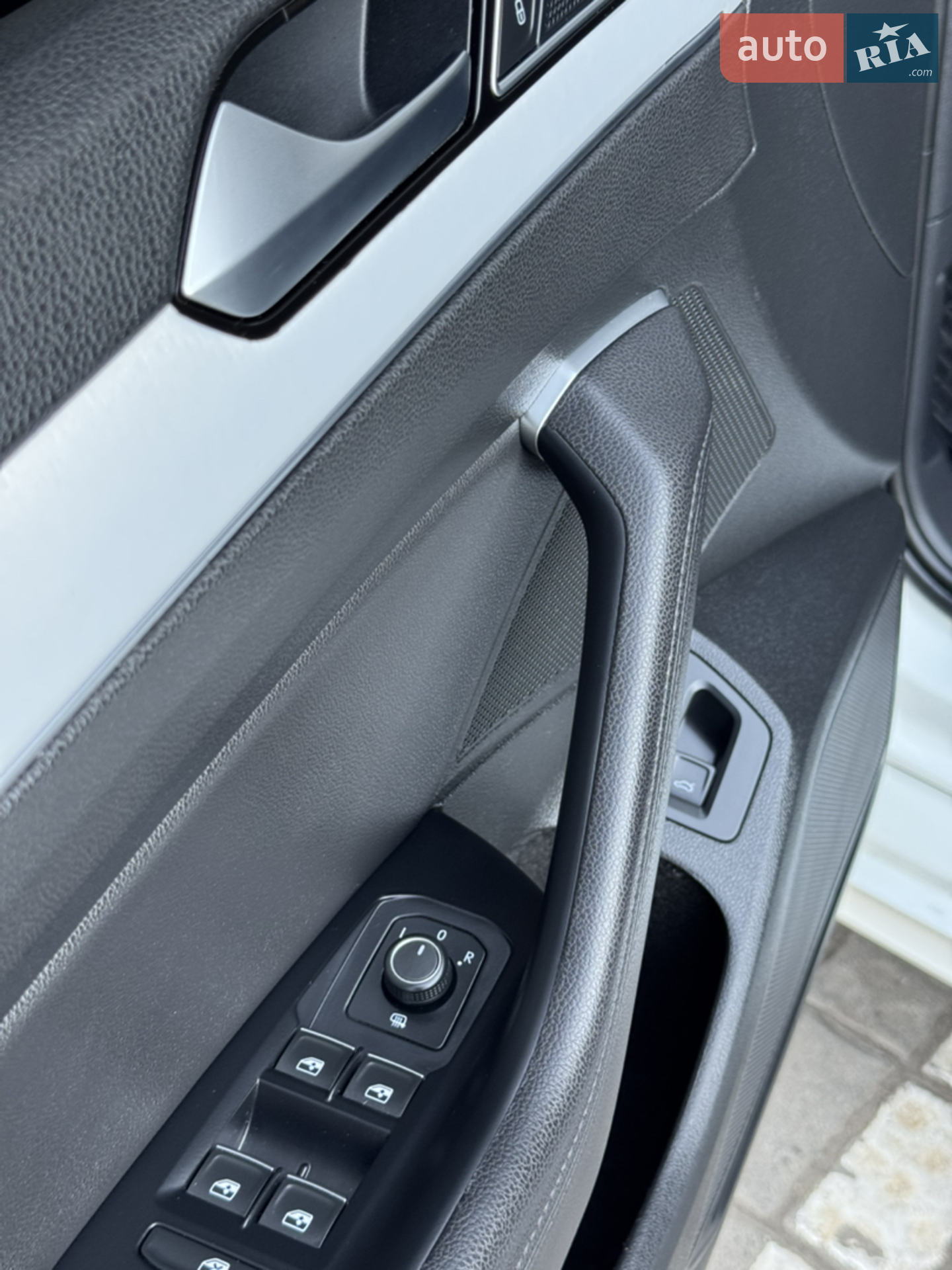 2017 Volkswagen Passat - мініатюра 39