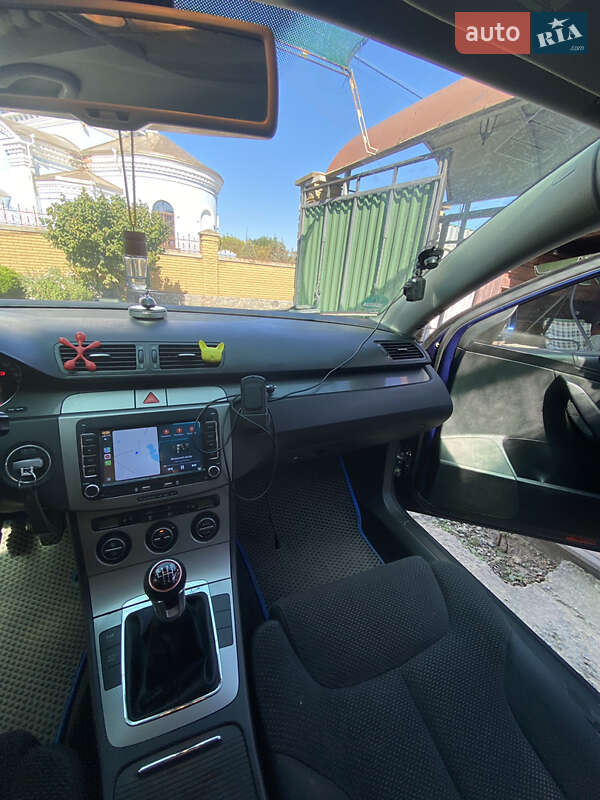 Седан Volkswagen Passat 2005 в Полтаві