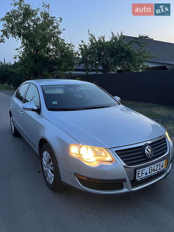 Седан Volkswagen Passat 2007 в Ковеле