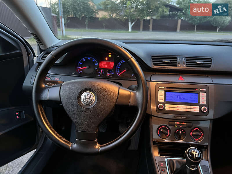 Седан Volkswagen Passat 2007 в Ковеле