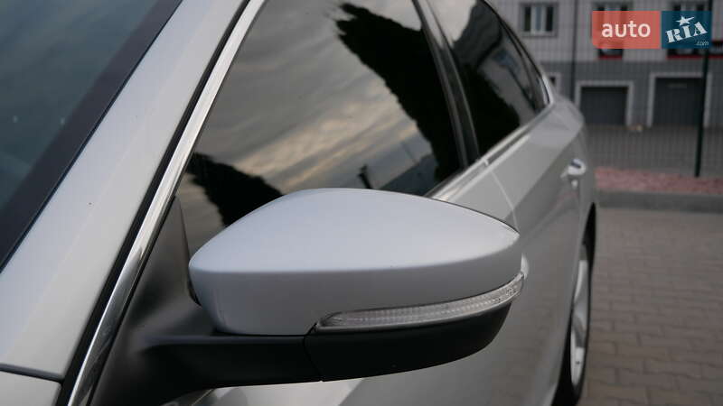 Седан Volkswagen Passat 2015 в Вінниці