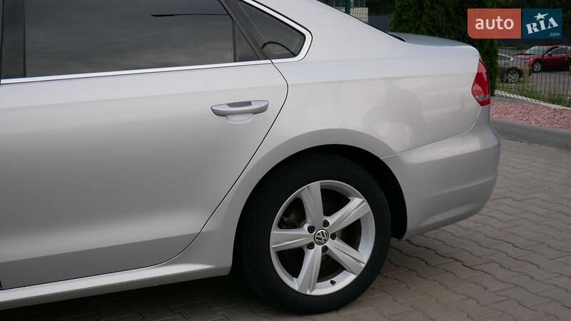 Седан Volkswagen Passat 2015 в Вінниці