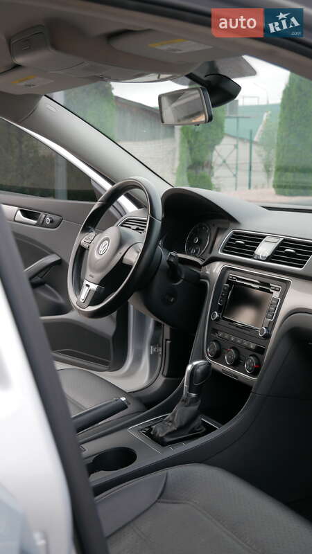 Седан Volkswagen Passat 2015 в Вінниці